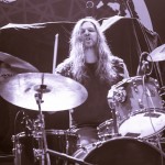 Krieg-band-012