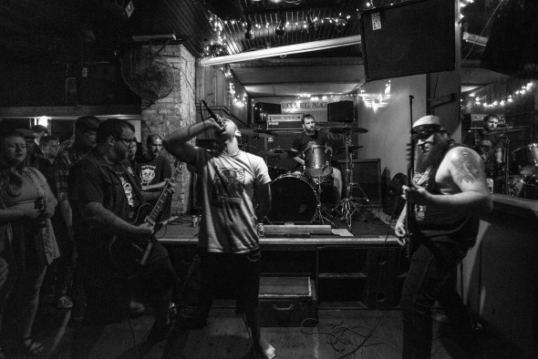 no brainer band live