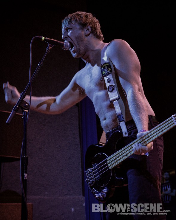 Nails-band-007