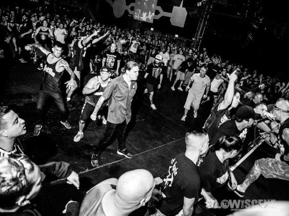 all out war this is hardcore-1